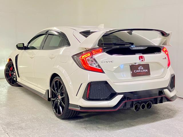 シビック タイプＲ　１オーナー／禁煙車／純正ナビ／ＴＶ／バックカメラ／ＥＴＣ／記録簿有／スマートキー／スペアキー（4枚目）