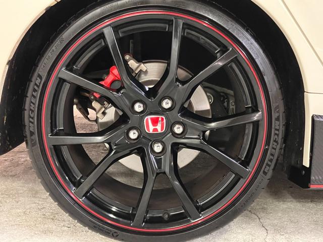 シビック タイプＲ　１オーナー／禁煙車／純正ナビ／ＴＶ／バックカメラ／ＥＴＣ／記録簿有／スマートキー／スペアキー（10枚目）