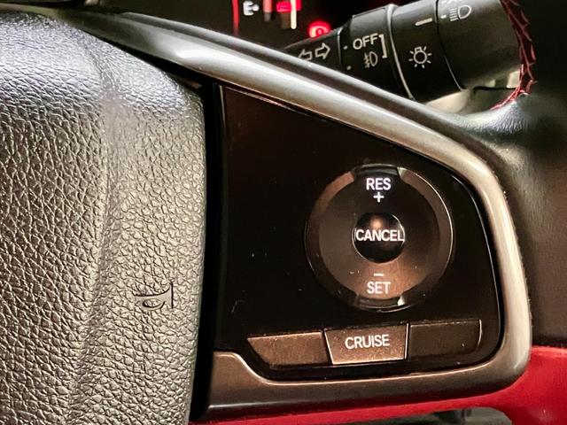 シビック タイプＲ　１オーナー／禁煙車／純正ナビ／ＴＶ／バックカメラ／ＥＴＣ／記録簿有／スマートキー／スペアキー（29枚目）