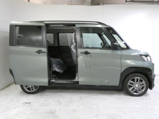 デリカミニ T プレミアム ワンオーナー 禁煙車 両側電動スライドドア LEDヘッドランプ アラウンドビューモニター シートヒーター ハンドルヒーター クルーズコントロール ステアリングスイッチ 後席サーキュレーター(9枚目)