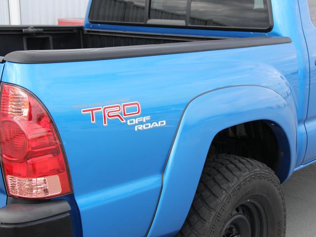 ダブルキャブ TRDオフロード 4WD 実 走行証明車(9枚目)