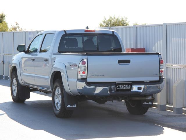 ダブルキャブ TRDオフロード 4WD 新車並行(4枚目)