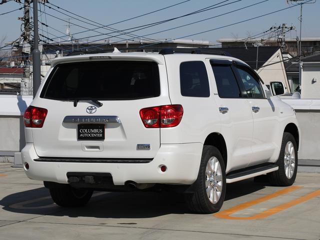 セコイア 米国トヨタ プラチナム ４ｗｄ 新車並行車 プラチナム 純正レザーシート 後席用モニター 純正２０インチａｗ サンルーフ 純正ウッドステアリング 電動格納ミラー ランニングボード パワーリアゲート パワーシートの中古車詳細 中古車検索ならkurutown
