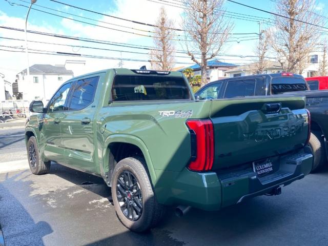 タンドラ クルーマックス SR5 新車並行車 クル-マックス TRDスポーツプレミアムPKG 純正ディスプレイオーディオ トヨタセーフティセンス LEDヘッドライト LEDテールレンズ 20インチ専用ホイール ビルシュタインショック(5枚目)