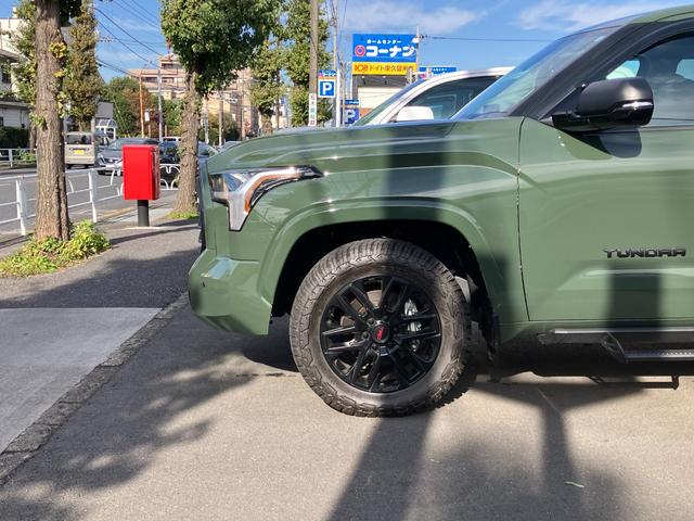 タンドラ クルーマックス SR5 新車並行車 クル-マックス TRDスポーツプレミアムPKG 純正ディスプレイオーディオ トヨタセーフティセンス LEDヘッドライト LEDテールレンズ 20インチ専用ホイール ビルシュタインショック(20枚目)