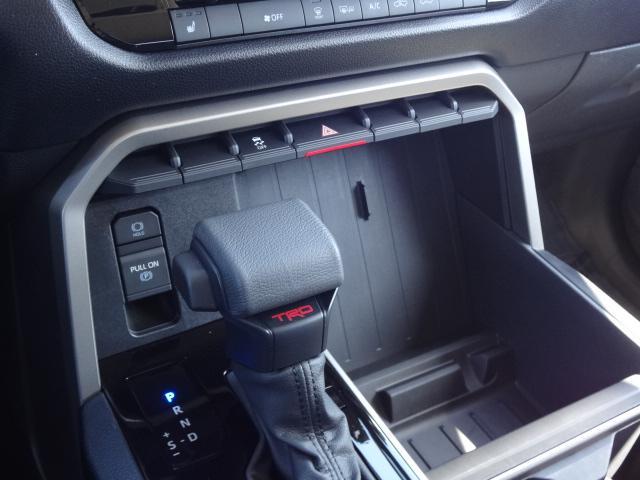 タンドラ クルーマックス SR5 新車並行車 クル-マックス TRDスポーツプレミアムPKG 純正ディスプレイオーディオ トヨタセーフティセンス LEDヘッドライト LEDテールレンズ 20インチ専用ホイール ビルシュタインショック(50枚目)