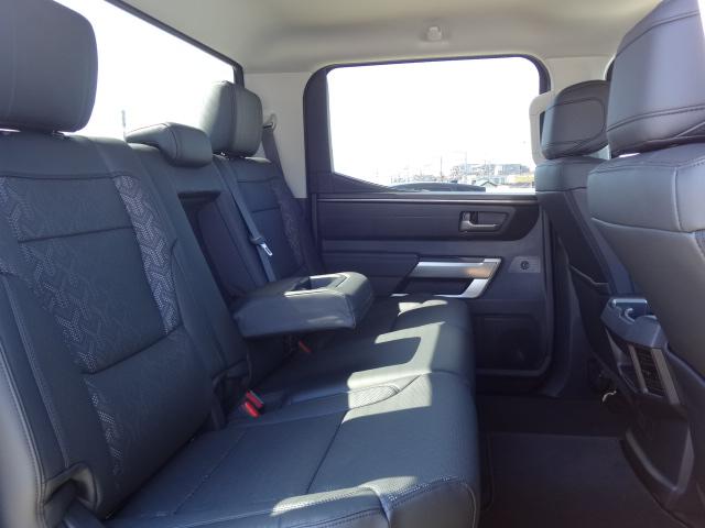 タンドラ クルーマックス SR5 新車並行車 クル-マックス TRDスポーツプレミアムPKG 純正ディスプレイオーディオ トヨタセーフティセンス LEDヘッドライト LEDテールレンズ 20インチ専用ホイール ビルシュタインショック(65枚目)