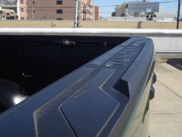 タンドラ クルーマックス SR5 新車並行車 クル-マックス TRDスポーツプレミアムPKG 純正ディスプレイオーディオ トヨタセーフティセンス LEDヘッドライト LEDテールレンズ 20インチ専用ホイール ビルシュタインショック(74枚目)