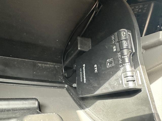 エブリイ ＰＣ　ハイルーフ　４ＡＴ　ＥＴＣ車載器　キーレス　パワーウインドウ　スモークガラス　オーバーヘッドシェルフ　難警報装置　両側スライドドア　純正オーディオ　エアコン　パワステ　保証付き（31枚目）