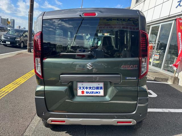 スペーシアギア ハイブリッドＸＺ　ターボ　未登録車　新車　スズキセーフティサポート　全方位モニター付９インチメモリーナビ　新車メーカー保証　マイルドハイブリッド　両側パワースライドドア　電動パーキングブレーキ　ＡＣＣ　オットマン付き（11枚目）