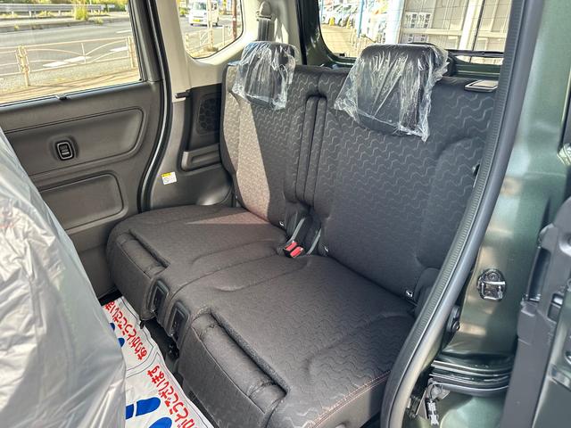 スペーシアギア ハイブリッドＸＺ　ターボ　未登録車　新車　スズキセーフティサポート　全方位モニター付９インチメモリーナビ　新車メーカー保証　マイルドハイブリッド　両側パワースライドドア　電動パーキングブレーキ　ＡＣＣ　オットマン付き（16枚目）