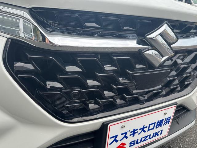 �t�����g�ƃ����o���p�[�ɓ��������e�S�̒����g�Z���T�[�ŁA�O���E����̏�Q���Ƃ̋����𑪂�A�S�i�K�̃u�U�[���ƃ��[�^�[�\���ŏ�Q���ւ̐ڋ߂����m�点����u�p�[�L���O�Z���T�[�v�𓋍ځI