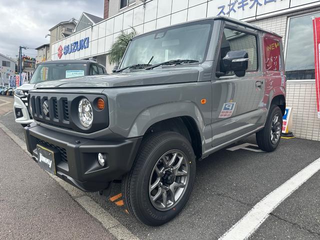ジムニー XC 届出済み未使用車 4型 オートマチック 衝突被害軽減システム エンジンプッシュスタート LEDオートライト フォグランプ 純正16AW シートヒーター 保証書・取扱説明書・スペアキー 新車保証(6枚目)
