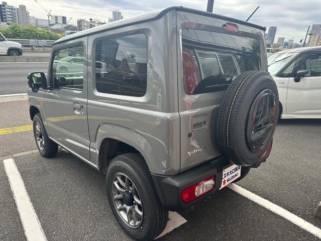 ジムニー XC 届出済み未使用車 4型 オートマチック 衝突被害軽減システム エンジンプッシュスタート LEDオートライト フォグランプ 純正16AW シートヒーター 保証書・取扱説明書・スペアキー 新車保証(13枚目)