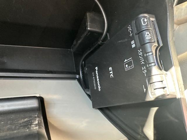 エブリイワゴン PZターボ ハイルーフ ワンセグナビ バックカメラ 前後ドライブレコーダー ETC車載器 衝突被害軽減システム 誤発進抑制機能 禁煙車 HIDライト パワースライドドア ドアバイザー アルミホイール 保証付き(33枚目)