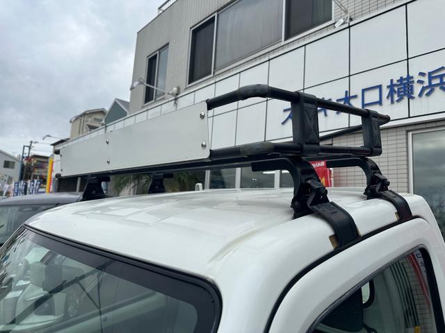 キャリイトラック ＫＣエアコン・パワステ　三方開　走行１８４２０ｋｍ　ドライブレコーダー　ルーフキャリア　ラジオ　禁煙車　保証付き（12枚目）