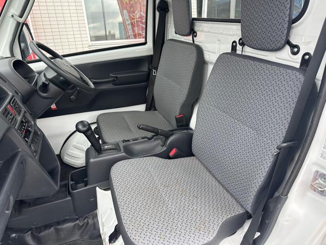 キャリイトラック ＫＣエアコン・パワステ　三方開　走行１８４２０ｋｍ　ドライブレコーダー　ルーフキャリア　ラジオ　禁煙車　保証付き（20枚目）