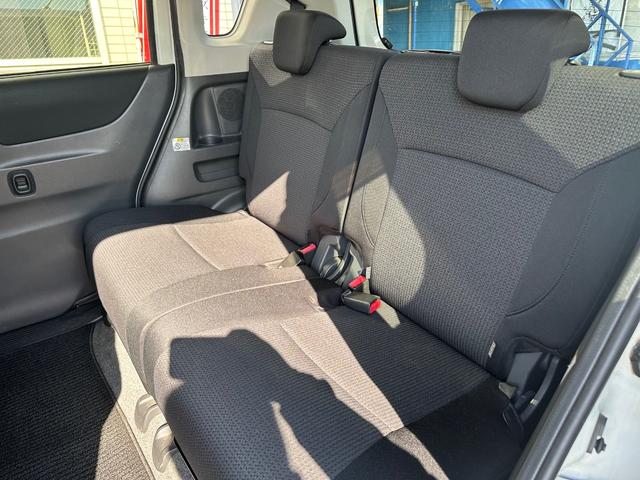 デリカＤ：２ Ｓ　両側パワースライドドア　ナビ　バックカメラ　ＥＴＣ２．０車載器　ドライブレコーダー　ＨＩＤライト　盗難警報装置　クルーズコントロール　保証付き（19枚目）