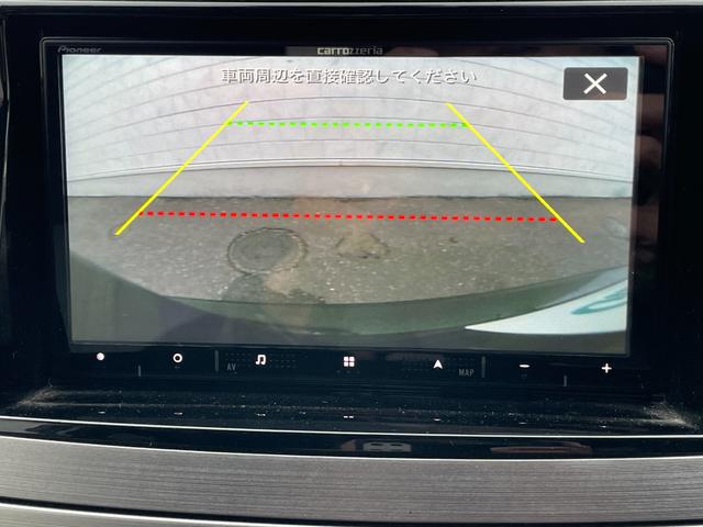 レガシィツーリングワゴン ２．５ｉアイサイトスポーツセレクション　衝突被害軽減ブレーキ　レーダークルーズコントロール　社外メモリナビ　フルセグＴＶ　ＣＤ　ＤＶＤ　ＢＴ　バックカメラ　ハーフレザーシート　パワーシート　ＨＩＤオートライト　スマートキー２個　ＥＴＣ　禁煙（3枚目）