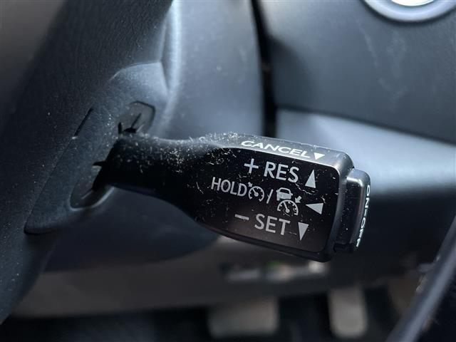 C-HR G 黒革シート/シートヒーター/純正7型ナビ/フルセグ/バックカメラ/ETC2.0/PCS/レーダークルコン/LDA/クリアランスソナー/AC100V/オートホールド/オートハイビーム/LEDヘッドライト(4枚目)