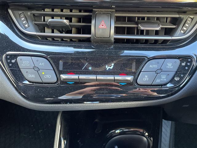 C-HR G 黒革シート/シートヒーター/純正7型ナビ/フルセグ/バックカメラ/ETC2.0/PCS/レーダークルコン/LDA/クリアランスソナー/AC100V/オートホールド/オートハイビーム/LEDヘッドライト(14枚目)