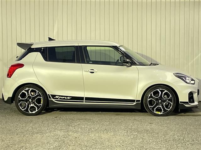 スイフトスポーツ ベースグレード　社外ナビ／バックカメラ／クルーズコントロール追従有／ビルトインＥＴＣ／運転席シートヒーター／レーンキープアシスト／衝突軽減システム／盗難防止装置後方コーナーセンサー／ＢＳＭ／Ｄ席シートヒーター（38枚目）