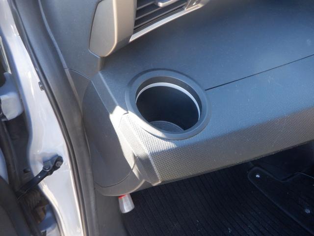 フリードスパイクハイブリッド ジャストセレクション　両側電動スライドドア　ＨＩＤ　９ｉｎｃナビフルセグＴＶ　ドラレコ　ＥＴＣ　リア修復車（53枚目）