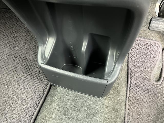 ワゴンＲ ＦＸ　　修復歴車　純正ＣＤステレオ　保証　・まごころ保証　１年間・走行距離無制限付き（28枚目）