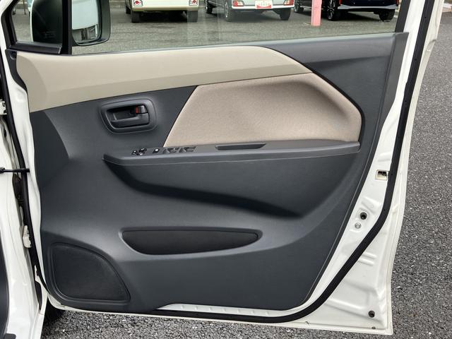 ワゴンＲ ＦＸ　　修復歴車　純正ＣＤステレオ　保証　・まごころ保証　１年間・走行距離無制限付き（32枚目）