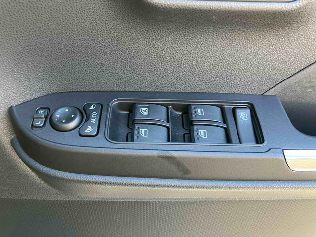 タント カスタムＲＳ　ナビ・バックカメラ・ＥＴＣ・ドラレコ　保証　新車保証・まごころ保証　１年間・走行距離無制限付き（11枚目）