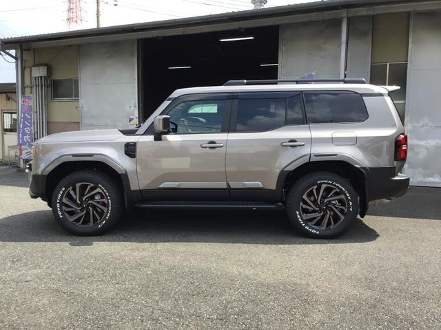 ランドクルーザー２５０ ＶＸ　丸目　ＭＯＤＥＬＬＩＳＴＡパッケージ（4枚目）