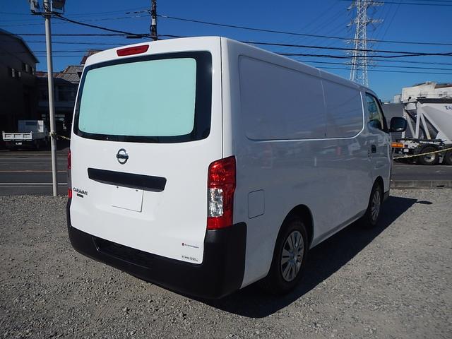 ＮＶ３５０キャラバンバン 　冷蔵冷凍車　中温冷蔵冷凍車　－５℃〜２０℃設定　サイドドア　積載量１．２５ｔディーゼルターボ　オートマ車　　普通免許対応　ＡＢＳ　バックカメラ　ＥＴＣ付　　エマーションブレーキ（6枚目）