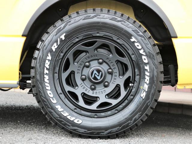 ロングワイドスーパーGL ガソリン4WDReClassicマットブラック塗装NT116インチAWオープンカントリーシートカバーベットキット両側サイドバーフローティングナビフリップダウンモニターHDMIETC(21枚目)