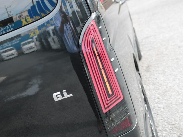 ハイエースワゴン ＧＬ　新品車中泊ベットキット　トリプルモニター　ＨＤＭＩスマホミラーリング対応フルセグナビ　サブモニター　フリップダウンモニター　新品ナスカータイヤ　新品黒革調シートカバー　パワースライドドア　寒冷地仕様（33枚目）