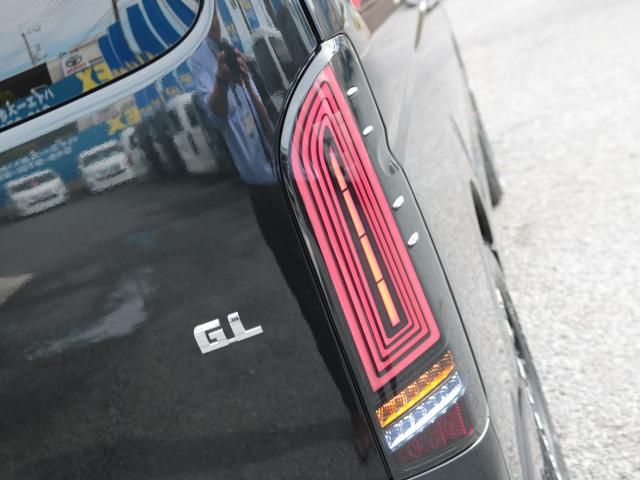 ハイエースワゴン ＧＬ　新品車中泊ベットキット　トリプルモニター　ＨＤＭＩスマホミラーリング対応フルセグナビ　サブモニター　フリップダウンモニター　新品ナスカータイヤ　新品黒革調シートカバー　パワースライドドア　寒冷地仕様（77枚目）