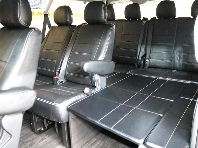 ハイエースワゴン GL ロング 新車8型 メカレスBIG-X11インチナビ 大型12.8フリップダウン 床張りフローリングフロア 全席黒革調シートカバー 1.5インチローダウン 新作Delf06 17インチAW ナスカータイヤ(4枚目)
