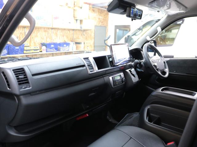 ハイエースワゴン GL ロング 新車8型 メカレスBIG-X11インチナビ 大型12.8フリップダウン 床張りフローリングフロア 全席黒革調シートカバー 1.5インチローダウン 新作Delf06 17インチAW ナスカータイヤ(61枚目)