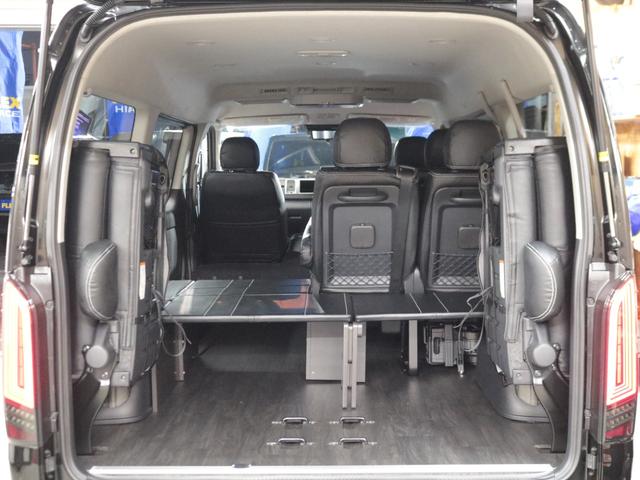 ハイエースワゴン GL ロング 新車8型 メカレスBIG-X11インチナビ 大型12.8フリップダウン 床張りフローリングフロア 全席黒革調シートカバー 1.5インチローダウン 新作Delf06 17インチAW ナスカータイヤ(68枚目)