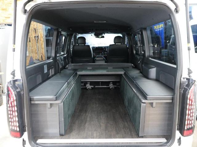 ハイエースバン スーパーGL ダークプライムII ロングボディ ワンオーナー FLEXオリジナル内装Ver4 家具付ベットキット 床張りフローリングフロア フルセグナビ ナビ連動ドラレコ コーナーセンサー 新品Delf06AW ナスカー 1.5インチローダウン(8枚目)