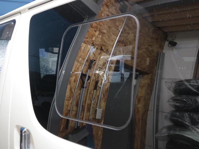 ハイエースバン スーパーGL ダークプライムII ロングボディ ワンオーナー FLEXオリジナル内装Ver4 家具付ベットキット 床張りフローリングフロア フルセグナビ ナビ連動ドラレコ コーナーセンサー 新品Delf06AW ナスカー 1.5インチローダウン(28枚目)