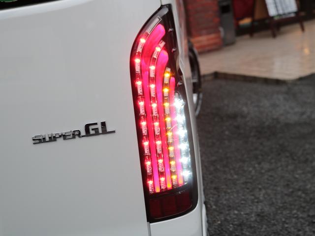 ハイエースバン スーパーGL ダークプライムII ロングボディ ワンオーナー FLEXオリジナル内装Ver4 家具付ベットキット 床張りフローリングフロア フルセグナビ ナビ連動ドラレコ コーナーセンサー 新品Delf06AW ナスカー 1.5インチローダウン(77枚目)