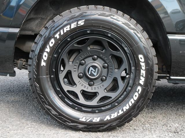 ハイエースワゴン GL 買取直販 ストラーダフローティング9インチナビ カロッツェリアフリップダウンモニター スモークフィルムリア5面 NT-1 16インチAW TOYOオープンカントリーR/Tタイヤ トヨタセーフティセンス(33枚目)