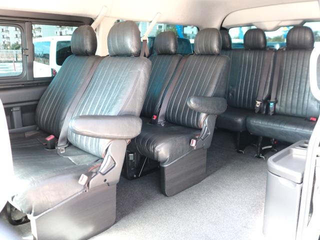 ハイエースワゴン GL 買取直販 ストラーダフローティング9インチナビ カロッツェリアフリップダウンモニター スモークフィルムリア5面 NT-1 16インチAW TOYOオープンカントリーR/Tタイヤ トヨタセーフティセンス(66枚目)