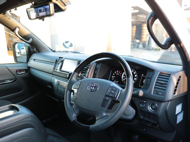 ハイエースバン スーパーＧＬ　ダークプライムＩＩ　ディーゼル４ＷＤ床張り跳ね上げベット　純正フルセグナビ　カロッツェリアツイーター　スモークフィルム　ＴＲＤフロントスポイラー　ＴＲＤサイドスカート　ＴＲＤリアバンパースポイラー　ＴＲＤスカッフプレート（64枚目）