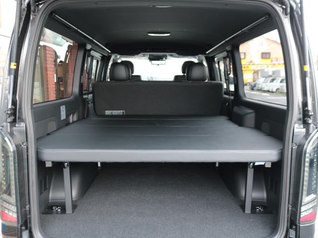 ハイエースバン スーパーGL ダークプライムII 登録済未使用車 高さ調節車中泊ベット HDMIスマホミラーリング 走行中視聴フルセグナビ パノラミックビューモニター デジタルインナーミラー トヨタセーフティセンス クリアランスソナー サイドバー(57枚目)