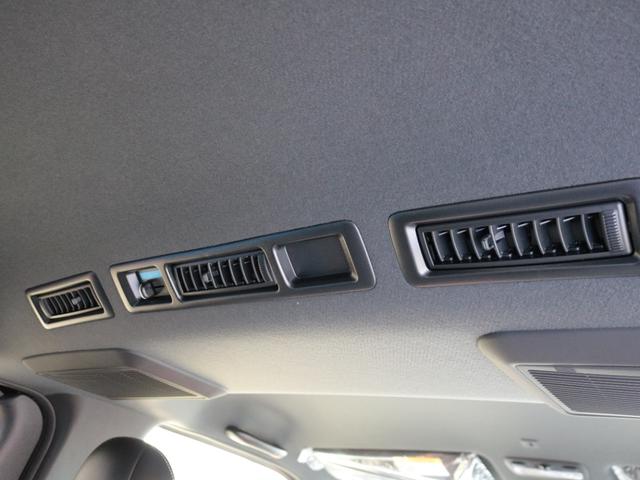 ハイエースバン スーパーGL ダークプライムII 登録済未使用車 高さ調節車中泊ベット HDMIスマホミラーリング 走行中視聴フルセグナビ パノラミックビューモニター デジタルインナーミラー トヨタセーフティセンス クリアランスソナー サイドバー(62枚目)