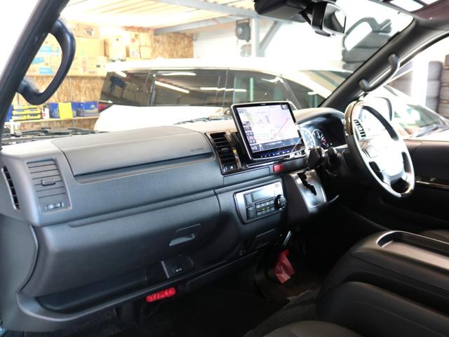 ハイエースバン スーパーGL ダークプライムII ロングボディ ベットキット BIG-X11インチナビ FLEXフロントスポイラー アルティメットIILEDテール Delf06 17インチAW ナスカーレタータイヤ トヨタセーフティセンス 両側パワースライドドア(39枚目)