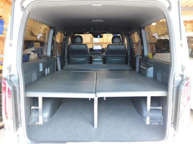 ハイエースバン スーパーGL ダークプライムII ロングボディ ベットキット BIG-X11インチナビ FLEXフロントスポイラー アルティメットIILEDテール Delf06 17インチAW ナスカーレタータイヤ トヨタセーフティセンス 両側パワースライドドア(43枚目)