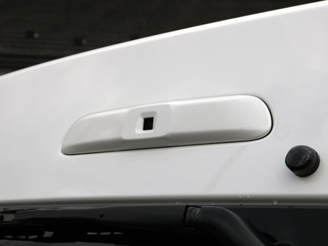 ハイエースワゴン GL ロング FLEX内装アレンジ【familiar】ベット&テーブル車中泊仕様 BIG-X11インチナビ HDMIスマホミラーリング フローリングフロア デジタルインナーミラー パノラミックビューモニター TSS(28枚目)