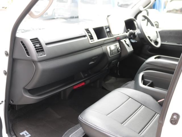 ハイエースワゴン GL ロング FLEX内装アレンジ【familiar】ベット&テーブル車中泊仕様 BIG-X11インチナビ HDMIスマホミラーリング フローリングフロア デジタルインナーミラー パノラミックビューモニター TSS(45枚目)